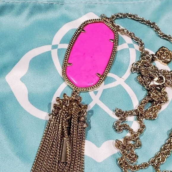 Kendra Scott Rare HTF Hot‎ pink and gold Rayne necklace - Picture 2 of 8